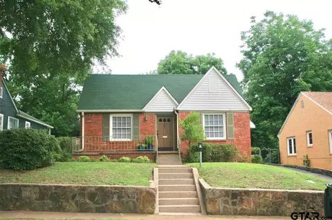 225 E Rix St, Tyler, TX 75701 photo 2