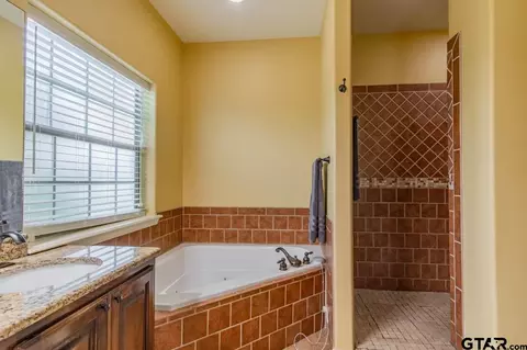 623 Prospect Rd, Longview, TX 75603 photo 21