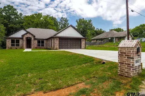 104 Stuart, Arp, TX 75750 photo 3