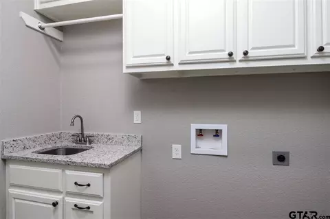 104 Stuart, Arp, TX 75750 photo 22