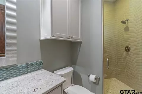 210 Waters Edge, Longview, TX 75605 photo 21