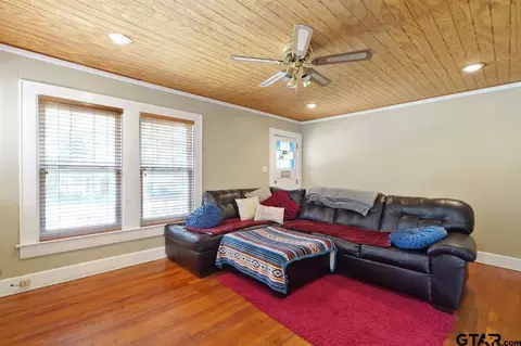 413 E Rix St, Tyler, TX 75701 photo 5