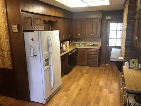313 E Cj Wise, Naples, TX 75568 photo 16