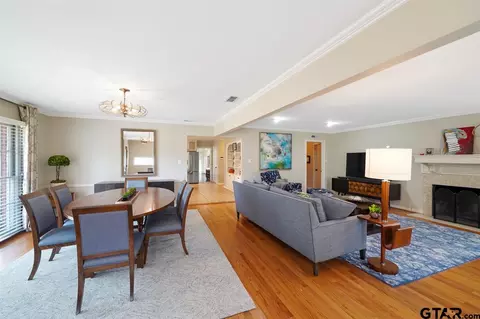 703 E Third, Tyler, TX 75701 photo 7