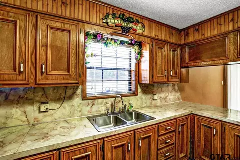 2675 Karren Ave, Tyler, TX 75708 photo 14