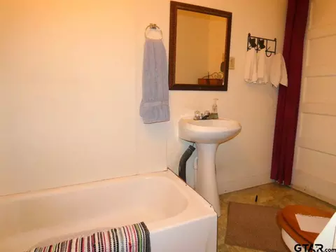 4084 Fm 515, Como, TX 75431 photo 18