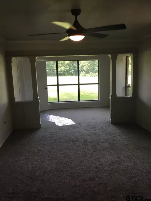 116 E Fairway Dr, Hideaway, TX 75771 photo 5