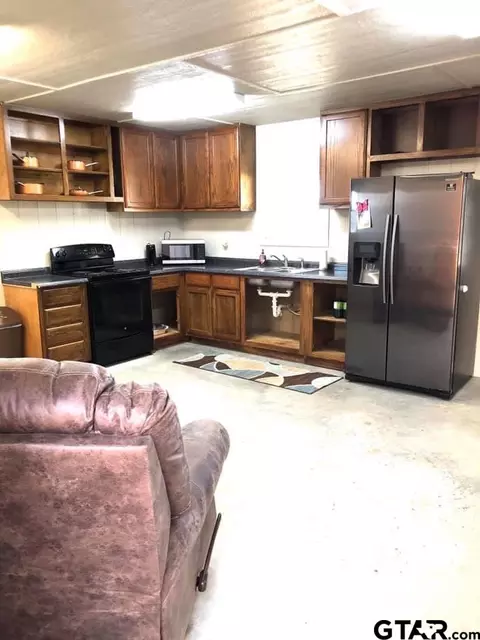 9305 S Fm 69, Como, TX 75431 photo 14