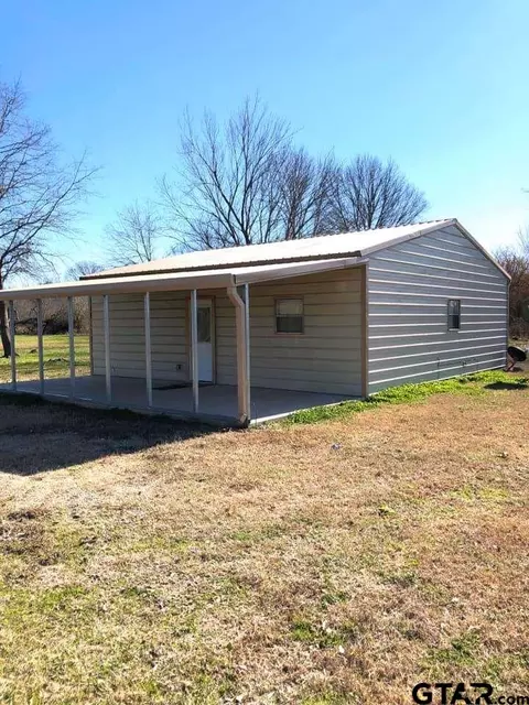9305 S Fm 69, Como, TX 75431 photo 9