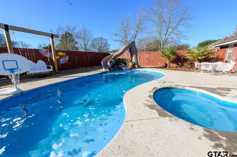 138 E Loop 564, Mineola, TX 75773 photo 24