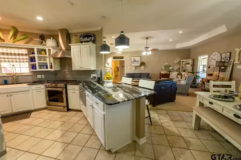 138 E Loop 564, Mineola, TX 75773 photo 6