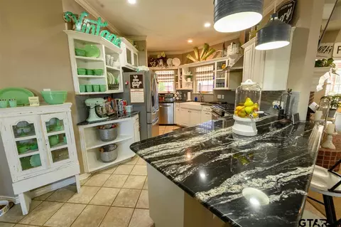138 E Loop 564, Mineola, TX 75773 photo 7