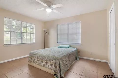 314 Hideaway Ln E, Hideaway, TX 75771 photo 16