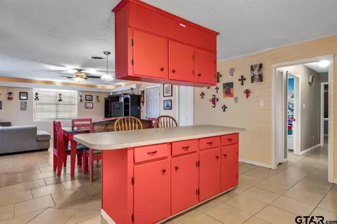 314 Hideaway Ln E, Hideaway, TX 75771 photo 11