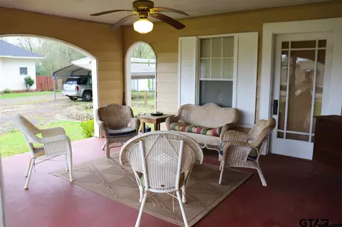 321 Warren, Gilmer, TX 75644 photo 30