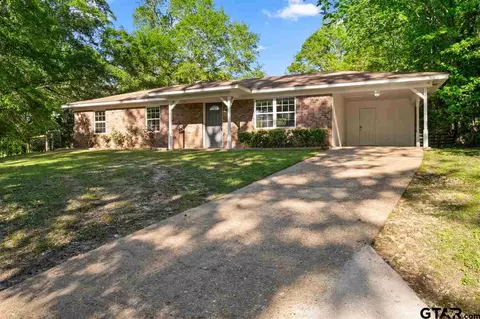 1603 Hackberry Rd, Gilmer, TX 75644 photo 2