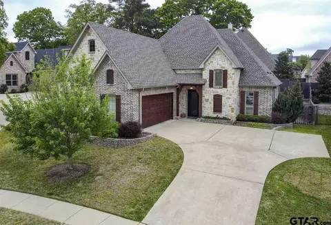 2229 Fallcrest, Tyler, TX 75703 photo 1