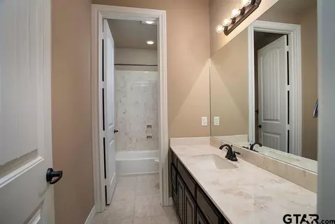 2229 Fallcrest, Tyler, TX 75703 photo 16