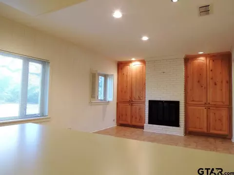 823 E Goode, Quitman, TX 75783 photo 7