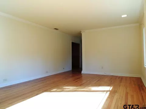 823 E Goode, Quitman, TX 75783 photo 5