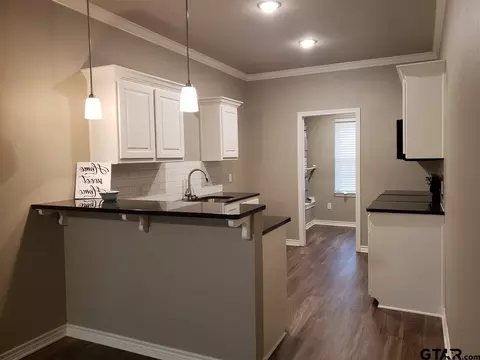 2017 Devine, Tyler, TX 75701 photo 7