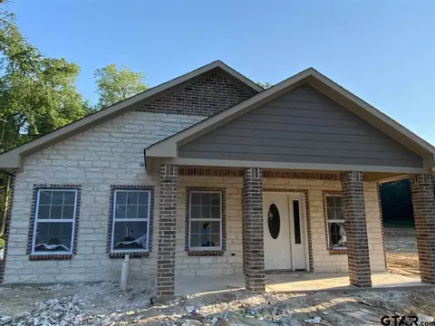 1401 E 9th, Mount Pleasant, TX 75455 photo 2