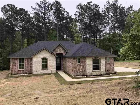 154 Hillside Dr, Longview, TX 75605 photo 1