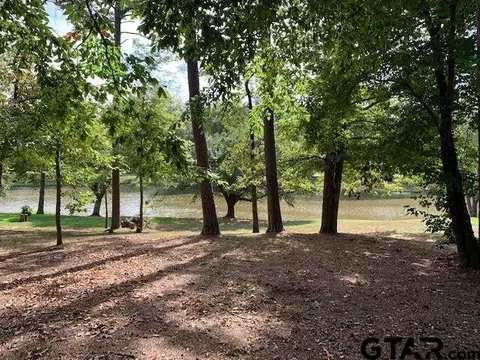 1400 Secluded, Longview, TX 75604 photo 1
