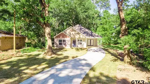 1900 Buccaneer Dr, Longview, TX 75604 photo 1