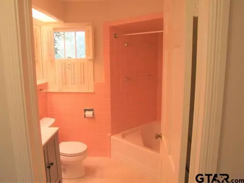 1209 E Dulse, Tyler, TX 75701 photo 20