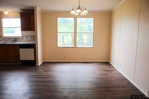 271 Ave E, Point, TX 75472 photo 7