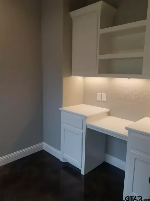 108 Stuart, Arp, TX 75750 photo 6
