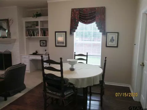 1411 Hollytree Pl, Tyler, TX 75703 photo 14