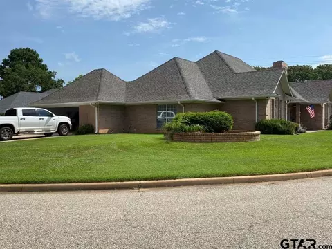 3223 Lopez Ct, Longview, TX 75605 photo 3