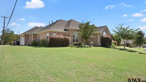 400 Ithaca Dr, Longview, TX 75604 photo 4