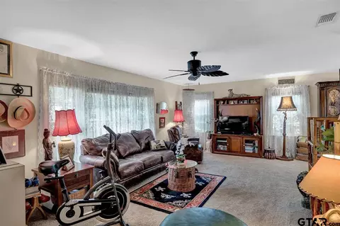 708 E Dulse, Tyler, TX 75701 photo 5