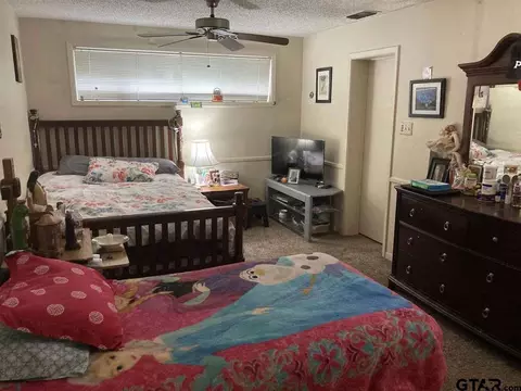 1819 Spring Hill Rd, Longview, TX 75605 photo 3