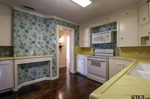 120 E 4th St, Tyler, TX 75701 photo 11