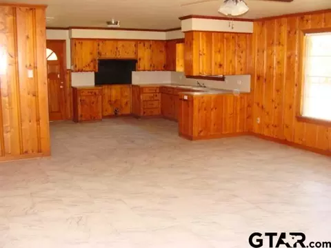 1010 Kickapoo, Jacksonville, TX 75766 photo 22