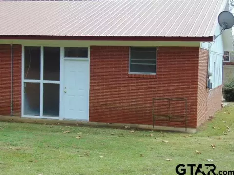 1010 Kickapoo, Jacksonville, TX 75766 photo 8