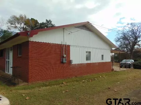 1010 Kickapoo, Jacksonville, TX 75766 photo 9