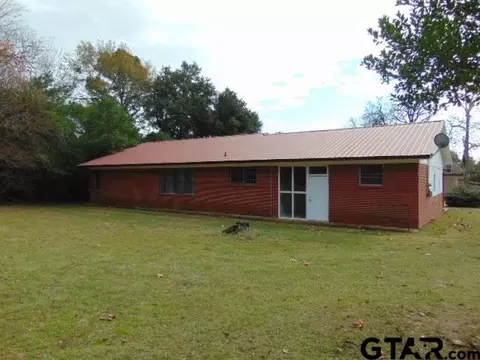 1010 Kickapoo, Jacksonville, TX 75766 photo 6