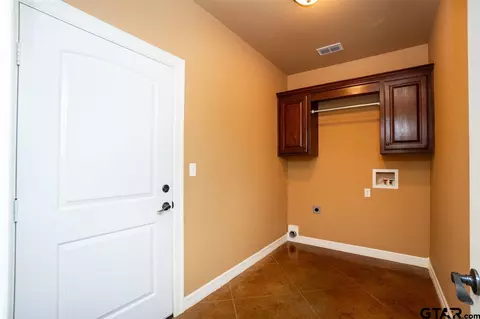 331 Rabbit Run Trl, Longview, TX 75603 photo 7