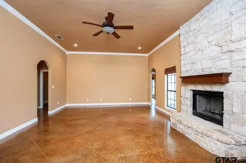 331 Rabbit Run Trl, Longview, TX 75603 photo 5