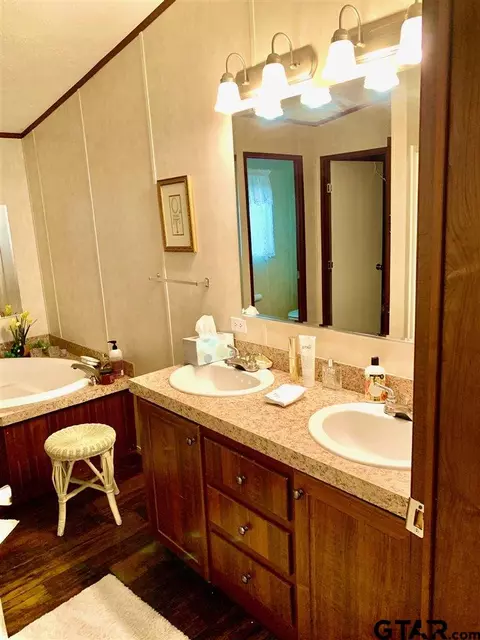861 Comanche, Quitman, TX 75783 photo 19