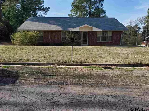 303 Pace, Naples, TX 75568 photo 1