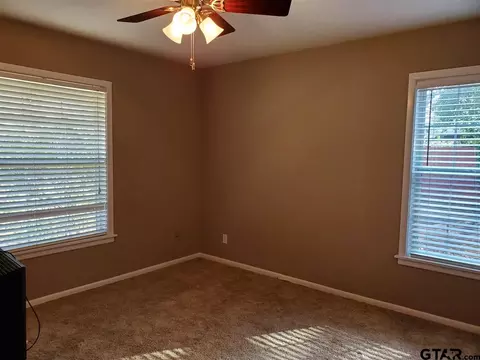 303 Pace, Naples, TX 75568 photo 11
