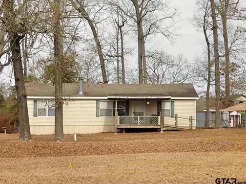 101 E State St, Omaha, TX 75571 photo 2