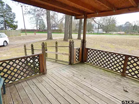101 E State St, Omaha, TX 75571 photo 7