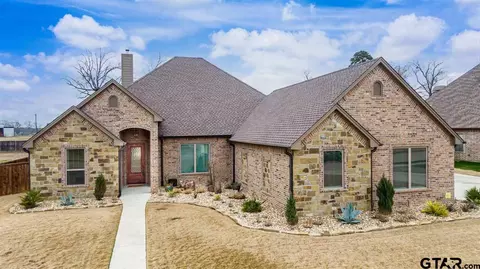 220 Circle Clb, Longview, TX 75602 photo 1